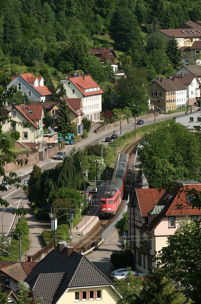 https://the-benne.de/Jahresrueckblick11/neuenbuergsued.jpg
